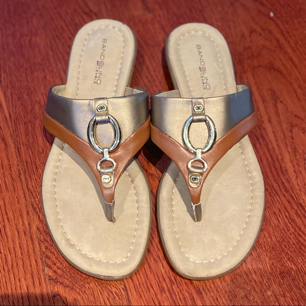 Bandolino Flexible Flip Flops